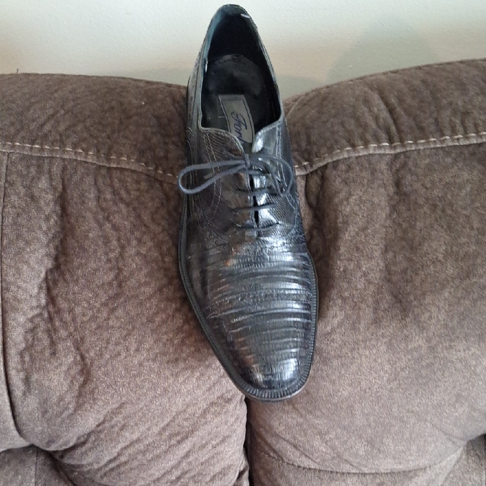 Florsheim Dark Gray Textured Derbys